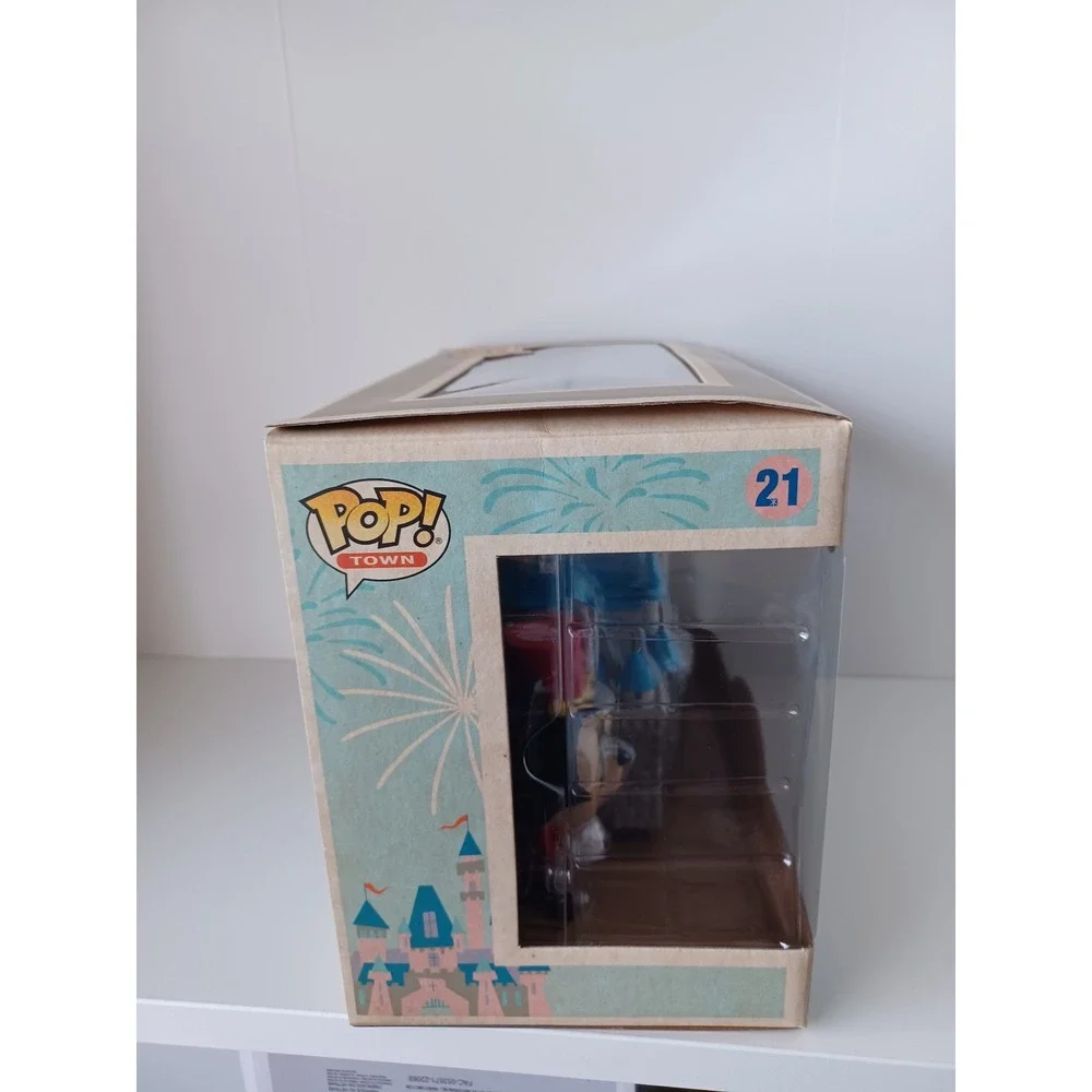Mickey Mouse And Sleeping Beauty Castle 21 Vinyl Figure Funko Pop Collectible